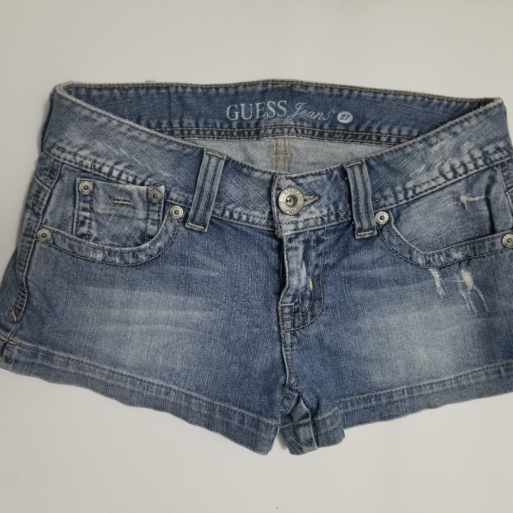 💕GUESS denim shorts size 27 (stretch)